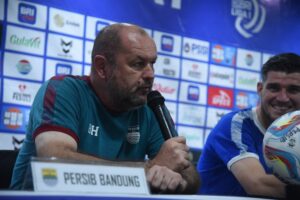 Persib Sebut PS Barito Putera Merupakan Tim Pekerja Keras