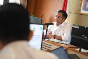Bey Akui Belum Tahu Sekda Kota Bandung Ditetapkan Tersangka