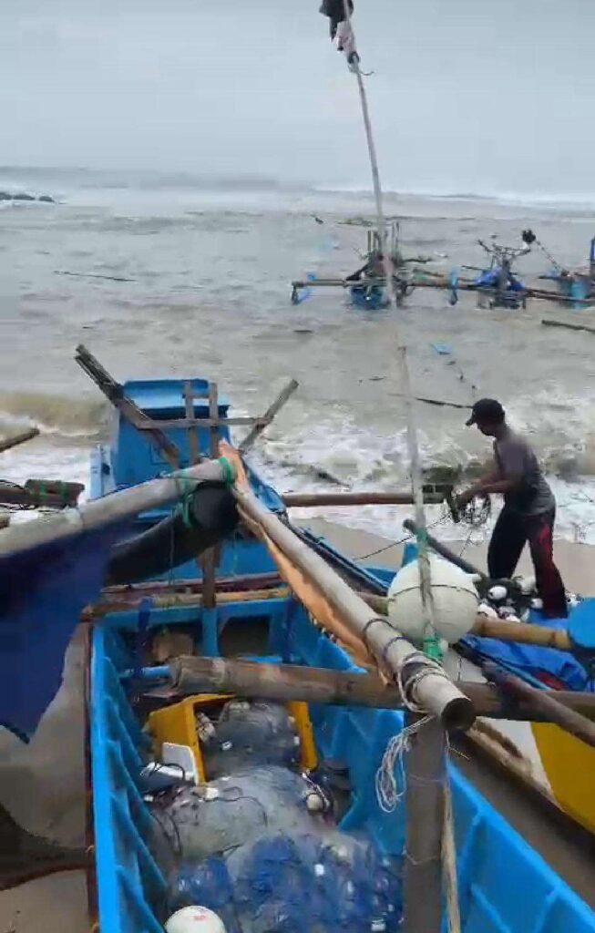 utang nelayan UMKM dihapus