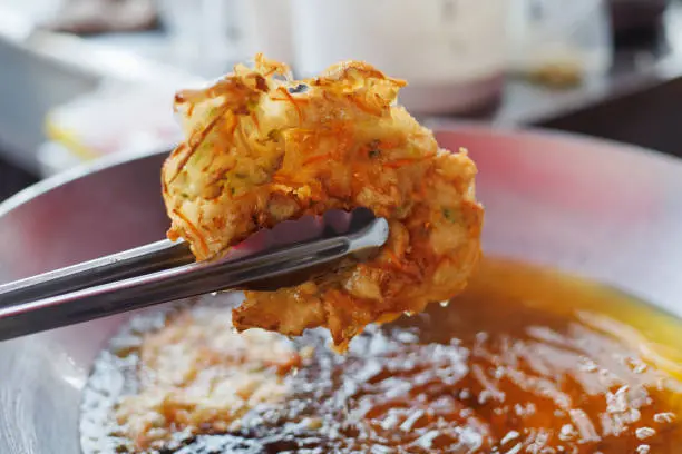 berbuka puasa dengan gorengan
