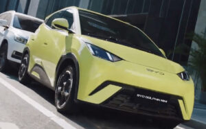 byd dolphin mini lamborghini (2)