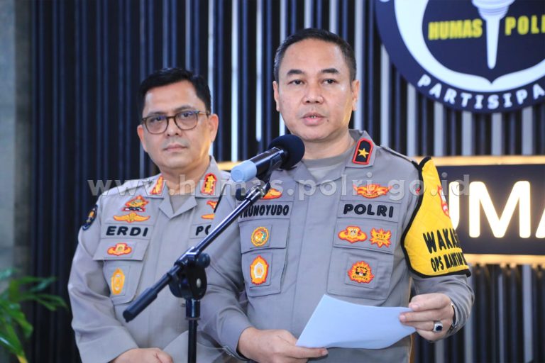 Densus 88 Berhasil Comot 8 Teroris