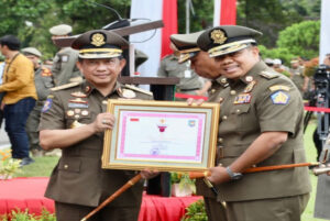 Satpol PP dan Satlinmas