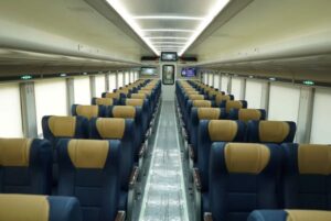 KA Majapahit Gunakan jenis Kereta Ekonomi