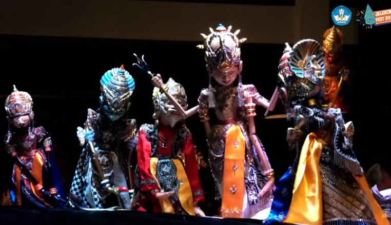 kampung budaya giri harja