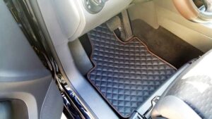 karpet lantai mobil
