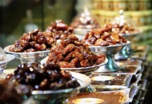kurma israel haram