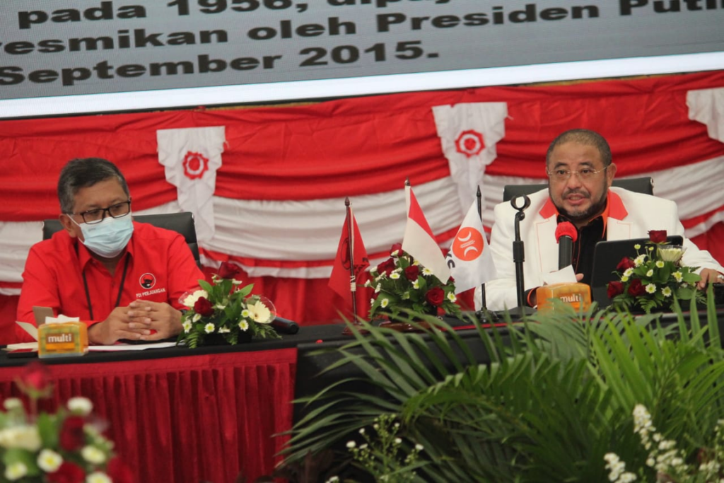 pdip pks oposisi