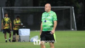 pelatih persib bojan hodak, jeda kompetisi liga 1