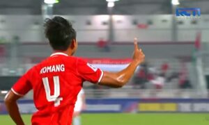 Profil Komang Teguh
