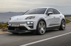 PORSCHE MACAN EV (2)