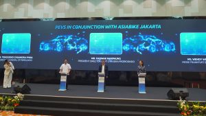 pameran mobil listrik PEVS 2024