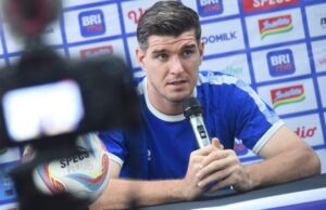 Persib Diminta Balas Budi Untuk Selamatkan Persik, Begini Kata Nick Kuipers