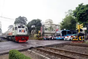 Kecelakaan di perlintasan kereta api