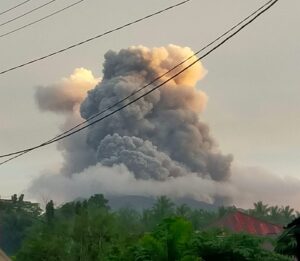 Pengungsi Erupsi Gunung Ruang