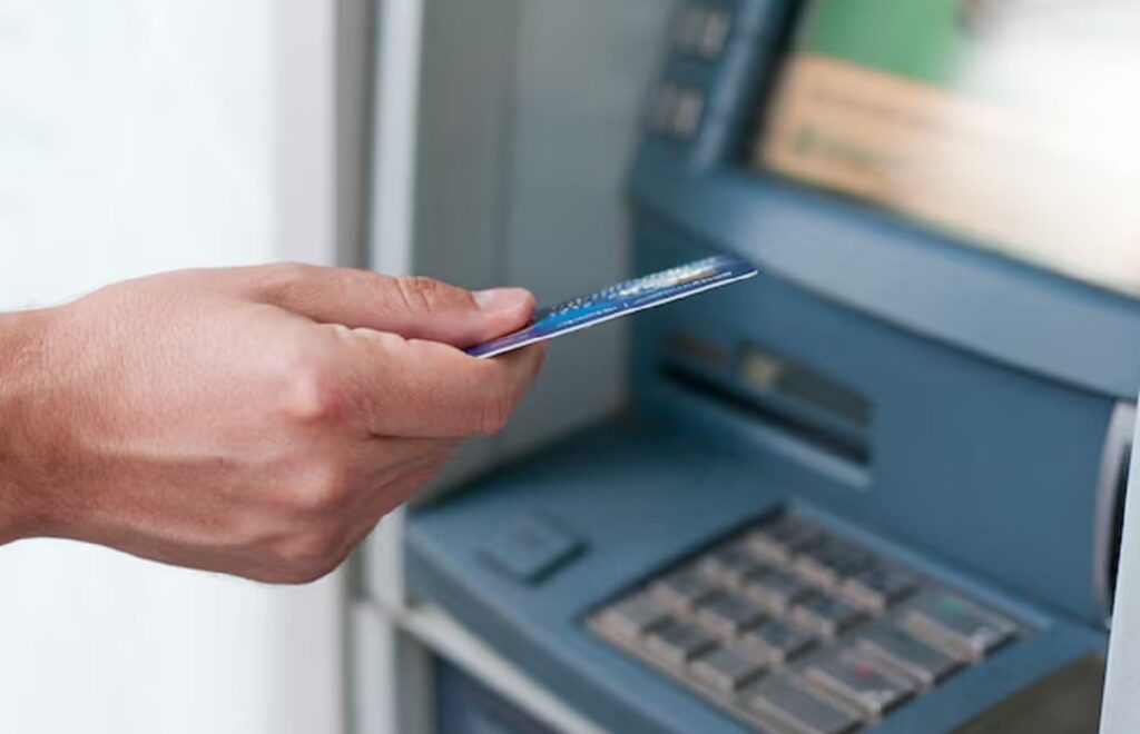 modus ganjal ATM