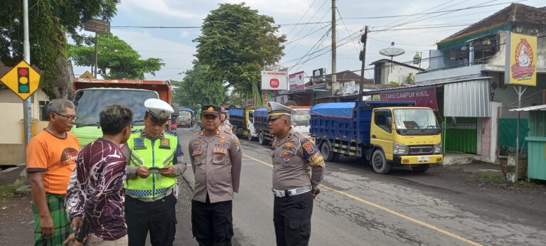 pembatasan operasional kendaraan