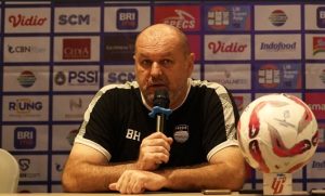 Persib Punya Hasil Minor di Kandang Borneo FC, Bojan Hodak Bereaksi