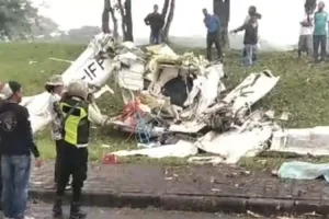 pesawat jatuh BSD
