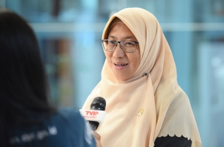 Anggota Komisi X DPR RI Ledia Hanifa Amaliah, UKT, perguruan tinggi