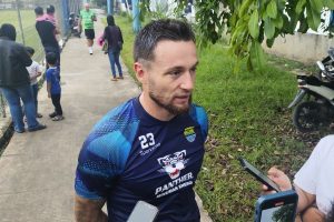 Marc Klok Pastikan Persib Tak Gentar