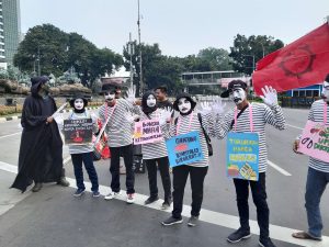 Buruh Bergaya Pantomim
