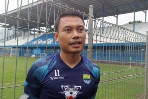 Dedi Kusnandar Persembahkan Gelar Juara Liga 1 Untuk Mendiang Rafi Ghani