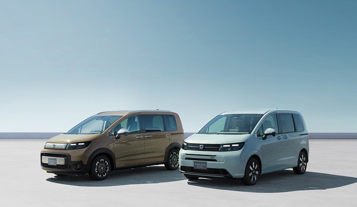 honda freed (2)