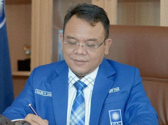 Waketum PAN Yandri Susanto