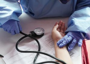 Naturalsasi Timnas Menkes Mau Datangkan Dokter Asing