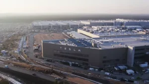 tesla-investasi-indonesia (1)