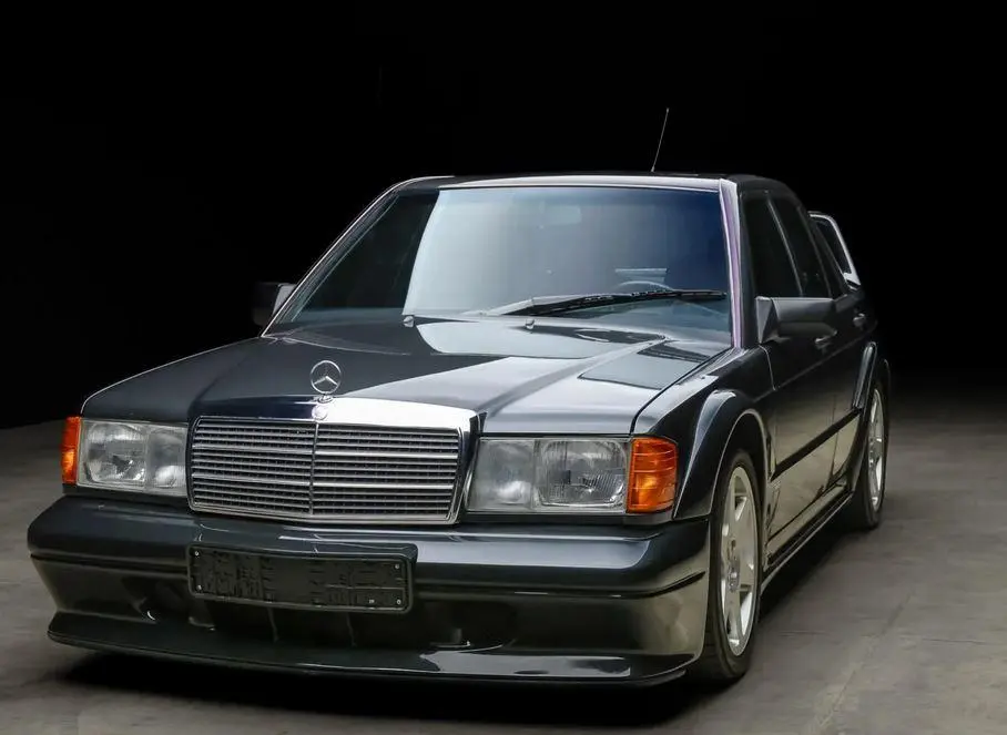 Mercedes-Benz 190E
