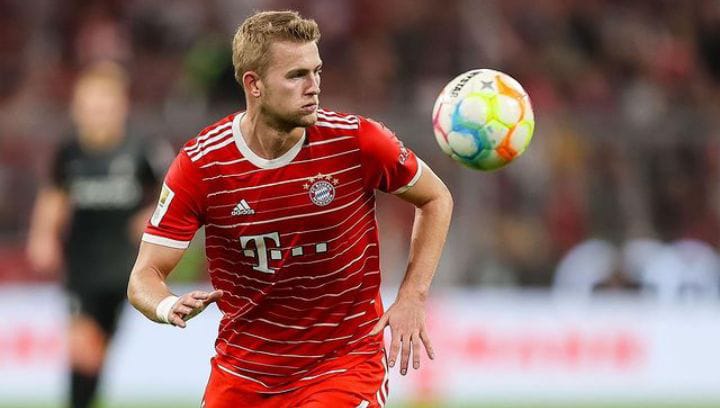 Manchester United Rampungkan Transfer De Ligt