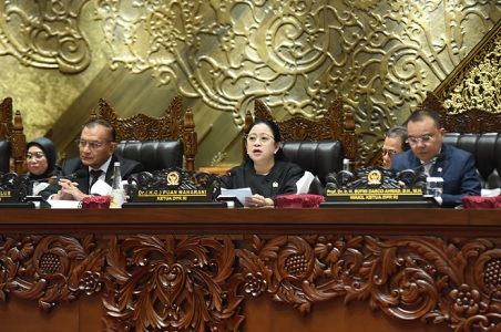 Ketua DPR RI Puan Maharani, naturalisasi, Calvin Verdonk, Jens Raven, WNI