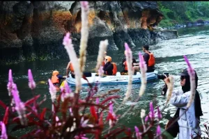 sanghyang kenit