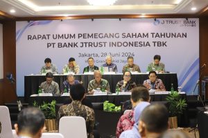 J Trust Bank