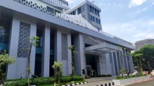Kejati Jabar Serahkan Tiga Tersangka Korupsi Pasar Cigasong