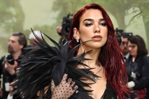 konser Dua Lipa