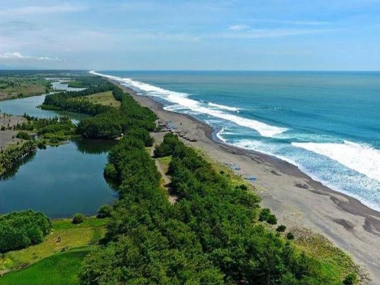 Pantai Laguna Kebumen