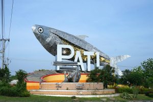 rental mobil pati
