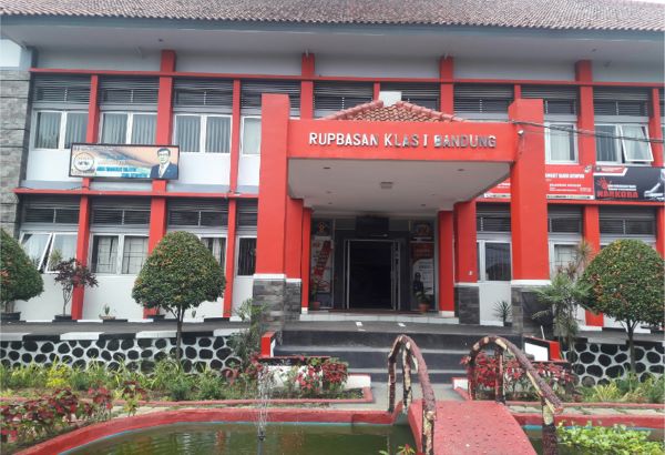 Istri Napi di Bandung Pasok Narkoba
