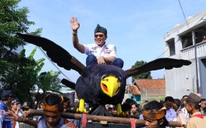 seni budaya tradisi cileunyi, Bupati Bandung, Dadang Supriatna