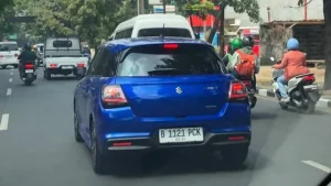 suzuki swift terbaru