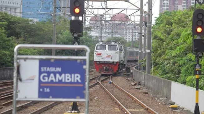 Jadwal Kereta Jarak Jauh