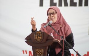 Bupati Indramayu Nina Agustina