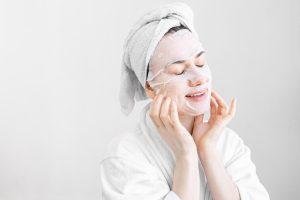 Collagen Mask untuk Memutihkan Wajah