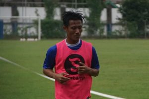 Henhen Herdiana Dibuat Tidak 'Nyaman'