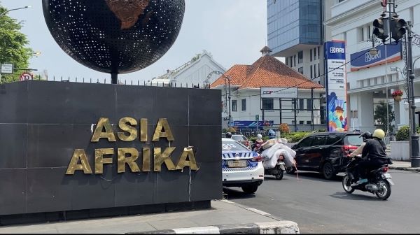Kantong Parkir dan Akses Jalan Jelang Asia Africa Festival