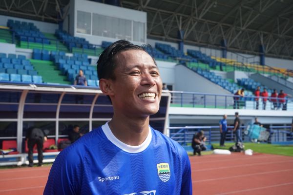 Agenda Henhen Herdiana di Waktu Lebaran, Pulang Ke Cijerah dan Shalat Ied di Parakanmuncang