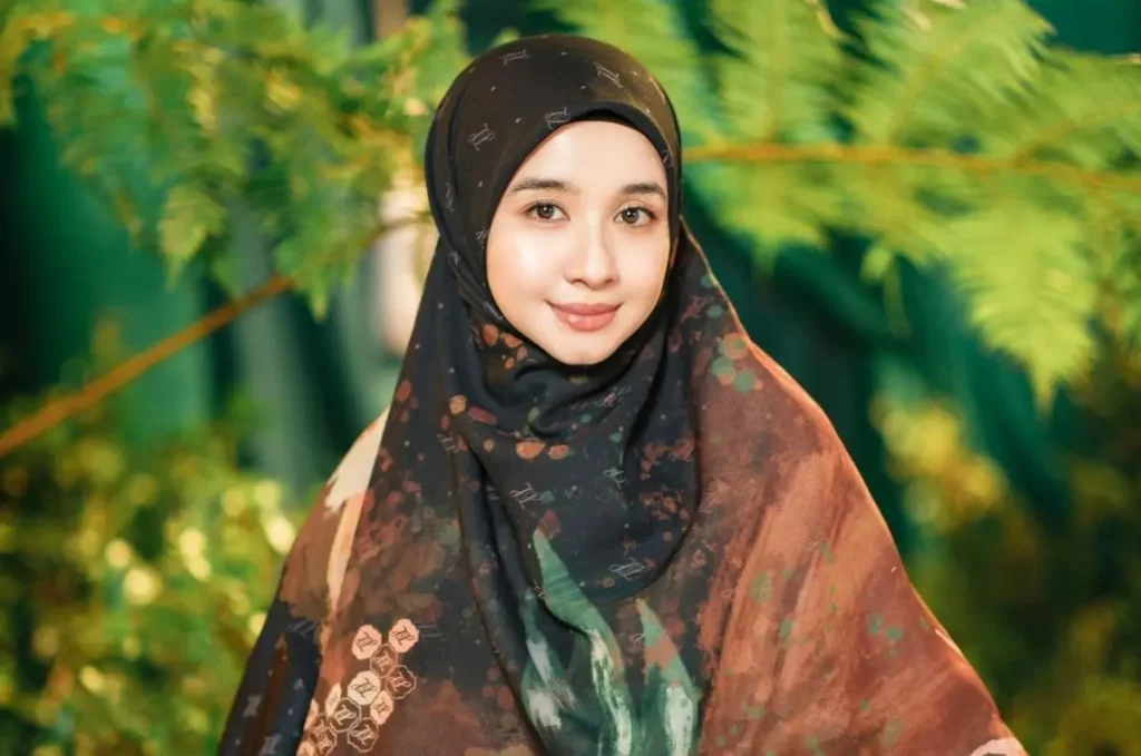 Laudya Cynthia Bella Muhammad Nuzul Dzikri.